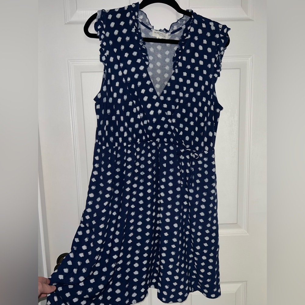 ‼️NWOT: Morgan Taylor V Neck Polka Dot Midi Dress - XL